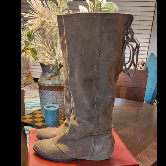 Naughty Monkey Mid-Calf Boots Size 8.5 - Picture 5 of 8